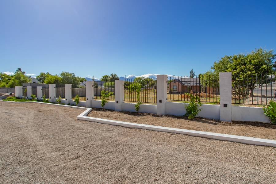 3 Bedroom Property for Sale in Riebeek Kasteel Western Cape